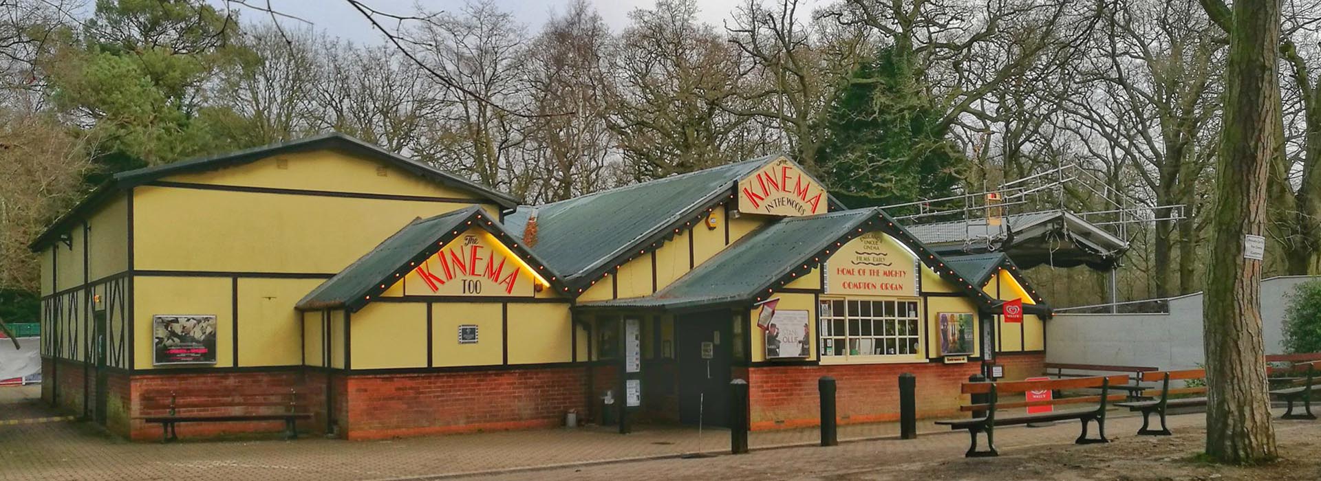 Read more about the article The Kinema In The Woods – Outdoor Screen